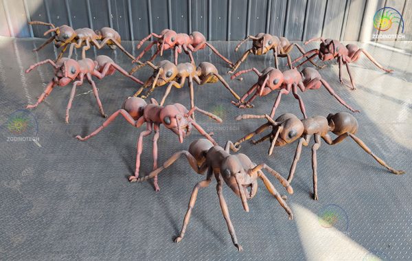 Fiberglass Sculpture Red Ant HS139