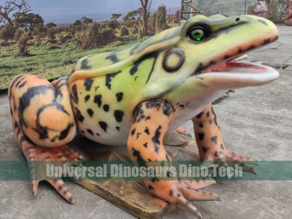 Animatronic Frog Exhibits