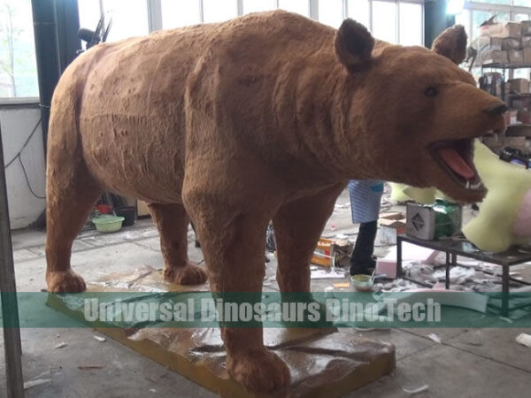 Animatronic Cave Bear
