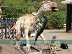 Animatronic Iguanodon