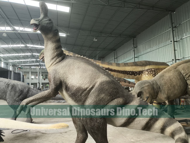 Animatronic Lambeosaurus