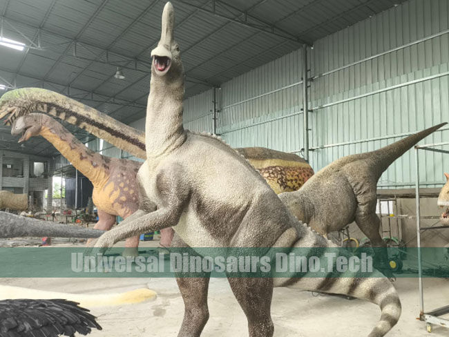Animatronic Lambeosaurus Replica