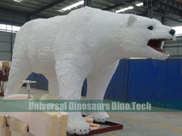 Animatronic Polar Bear Model