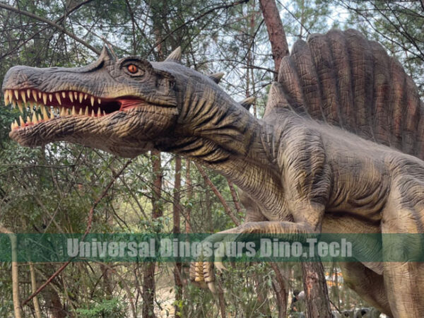 Animatronic Spinosaurus Model