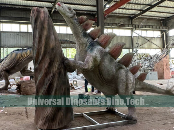 Animatronic Stegosaurus Exhibits
