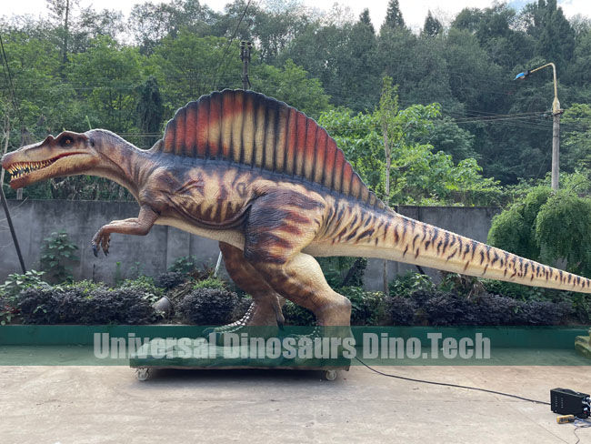 Big Spinosaurus Model