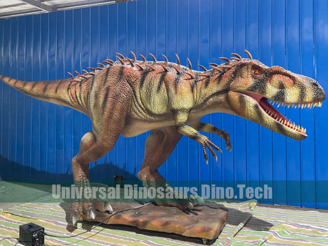 Giganotosaurus Model