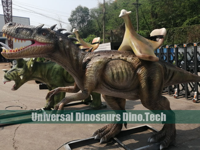 Animatronic Indominus Rex Ride