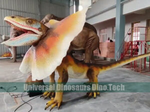 Animatronic Prehistoric Lizard