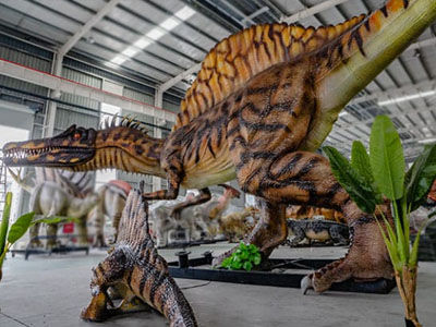 Lifelike Dinosaur Model