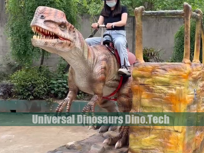 Monolophosaurus Ride