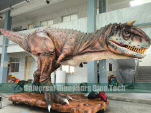 Large Carnotaurus Model