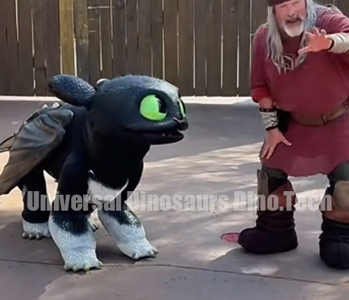 Robot Toothless (Dragon) for Kids Drama Robot Toothless (Dragon) for Kids Drama