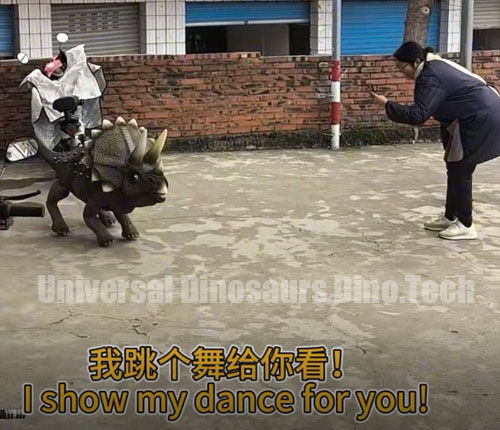 Robot Triceratops Dances Robot Triceratops Dances